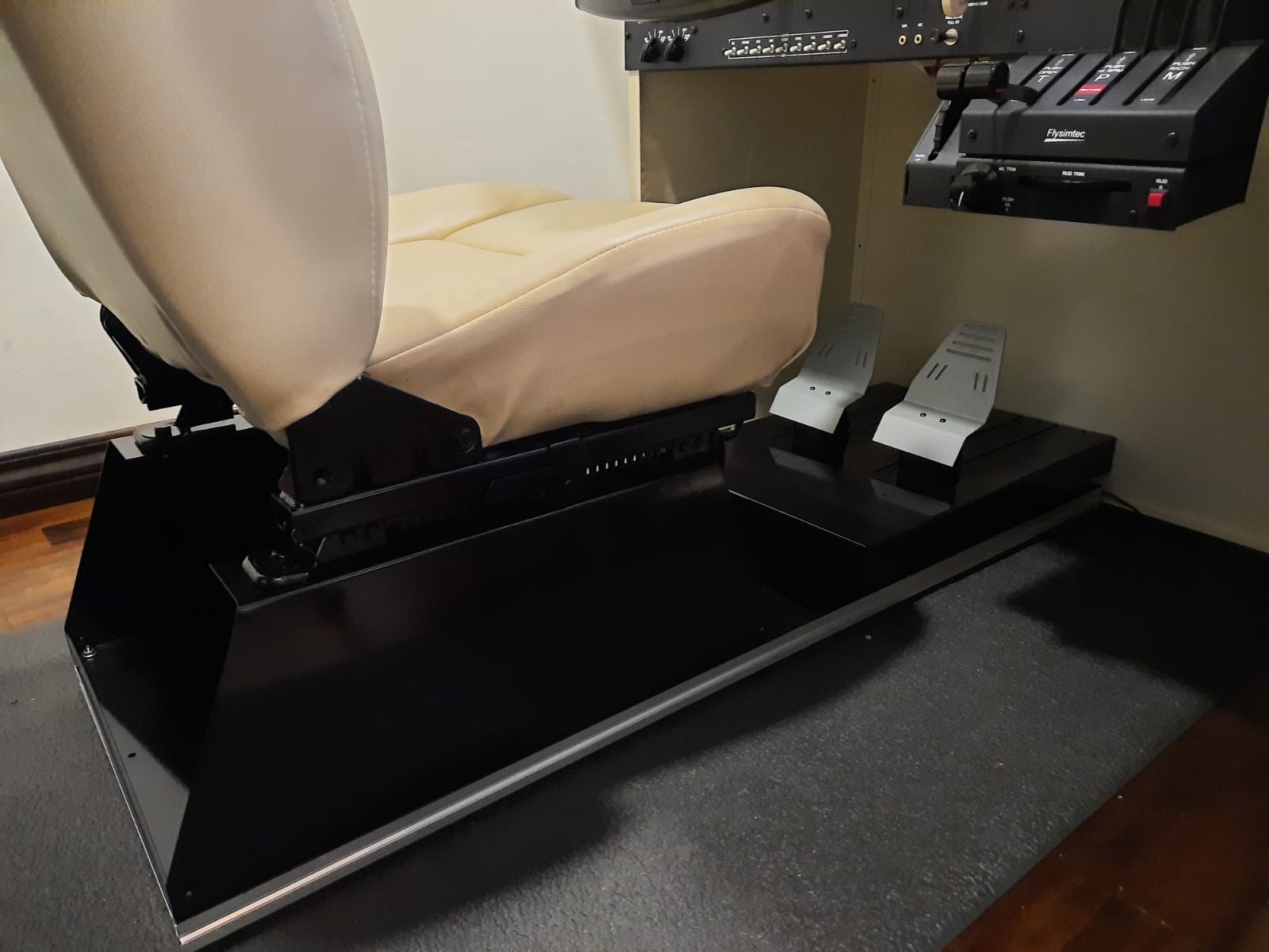 Asiento SIM Con plataforma